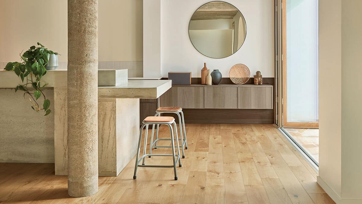 découvrez comment bien choisir le sens de pose de votre parquet pour optimiser l’esthétique et la luminosité de votre intérieur. conseils, astuces et erreurs à éviter.