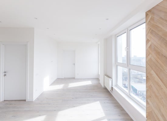 découvrez les principaux éléments qui influencent le coût de la rénovation d’un studio, ainsi que des conseils et estimations pour préparer votre budget efficacement en 2024.