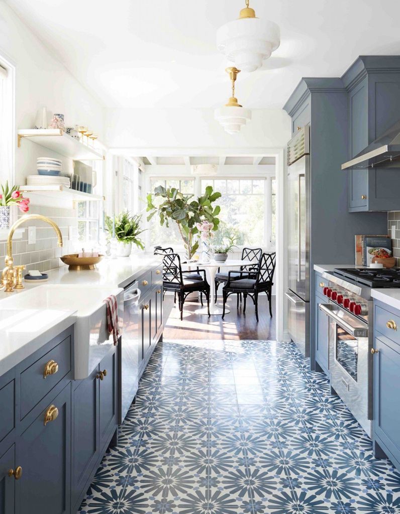 découvrez comment marier le charme de la cuisine ancienne avec la fonctionnalité et le design moderne. inspirez-vous d’idées uniques pour créer une cuisine chaleureuse, élégante et tendance.