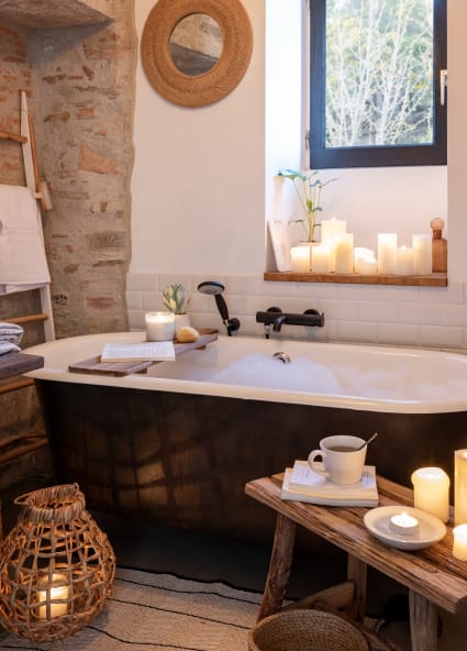 découvrez des idées et astuces tendance pour la déco de votre salle de bain : couleurs, matériaux, accessoires et inspirations pour transformer votre espace en un lieu de détente et de style.