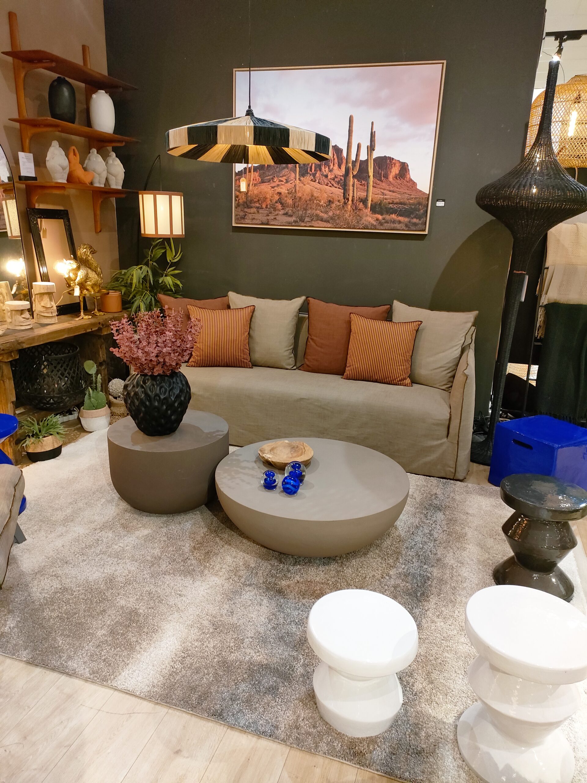 trouvez la meilleure décoratrice à montpellier pour transformer votre intérieur avec style et créativité. conseils personnalisés, aménagement, décoration et suivi de projet sur mesure.