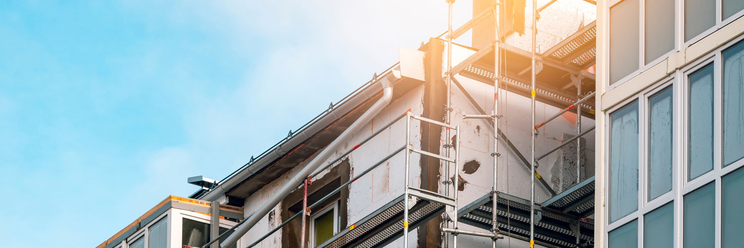 découvrez la définition des rénovations, leurs objectifs, les types de travaux concernés et l'importance des rénovations pour valoriser et moderniser un bien immobilier.