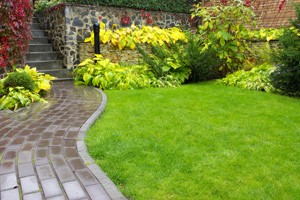 obtenez rapidement un devis personnalisé pour l'aménagement extérieur de votre maison ou jardin. comparez les prix, prestations et trouvez des professionnels qualifiés près de chez vous.