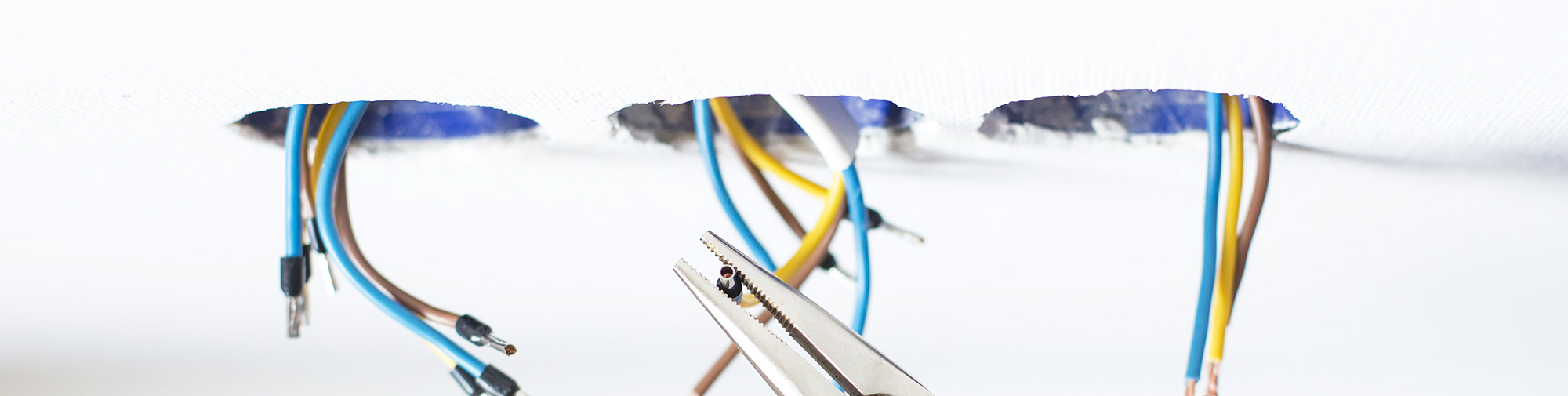 découvrez comment rénover votre logement tout en réalisant des économies d'électricité grâce à des conseils pratiques, des astuces et des solutions efficaces pour une maison plus éco-responsable.