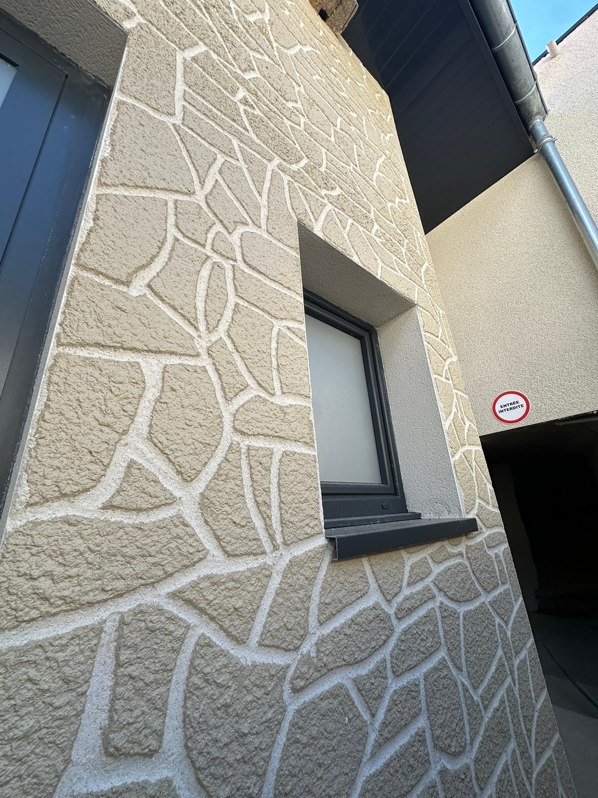 découvrez tout ce qu'il faut savoir sur la façade : types, matériaux, entretien et conseils pour sublimer l'apparence extérieure de votre maison ou bâtiment.