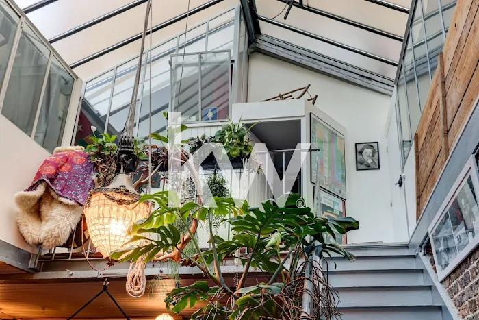 découvrez notre sélection de maisons à rénover dans le 15e arrondissement de paris. offrez-vous un bien immobilier à fort potentiel, idéal pour un projet d’investissement ou une résidence principale à personnaliser selon vos envies.