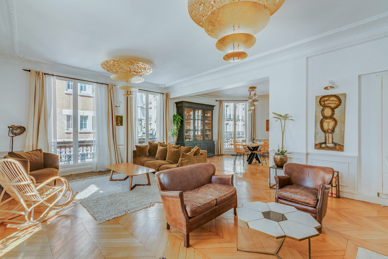 découvrez nos annonces de maisons à rénover dans le 15e arrondissement de paris : une opportunité idéale pour investir ou créer le bien immobilier de vos rêves. profitez d'un emplacement recherché et d'un fort potentiel de valorisation !