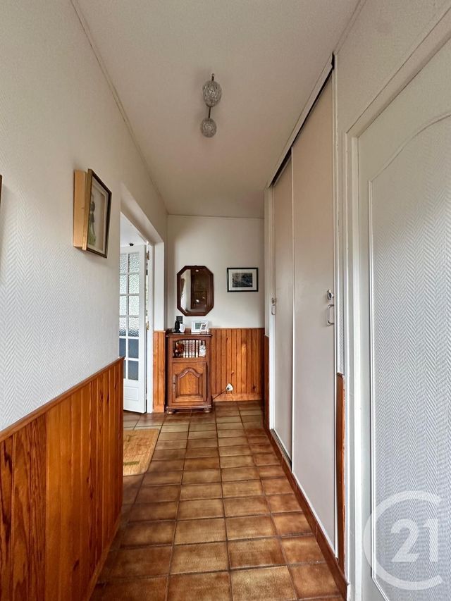 découvrez toutes les opportunités immobilières à guillerval : annonces de maisons, appartements et terrains à vendre ou à louer. trouvez le bien idéal pour votre projet immobilier à guillerval.