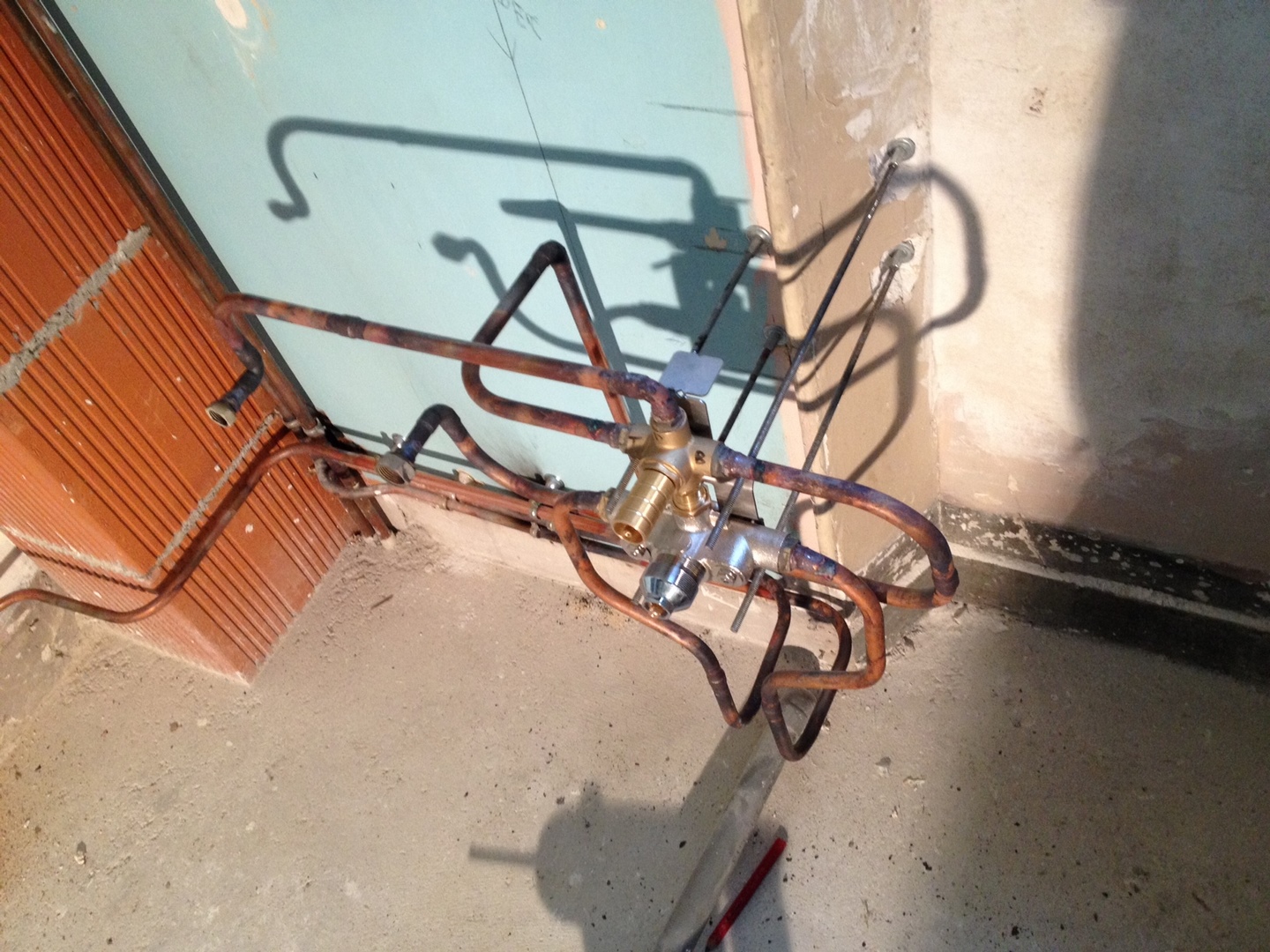 besoin d’un plombier chauffagiste à neuilly ? installation, entretien et dépannage de vos systèmes de chauffage et de plomberie. service rapide, professionnel et fiable. demandez votre devis gratuit !