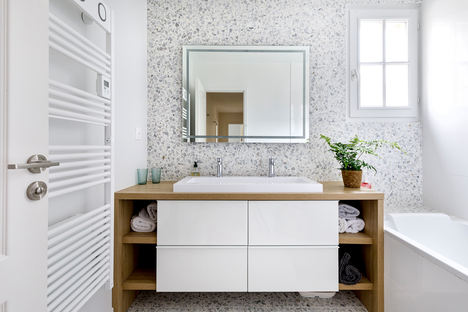 découvrez nos conseils et astuces pour réussir la pose de votre salle de bain ikea : installation rapide, idées d’aménagement et accompagnement étape par étape pour un espace moderne et fonctionnel.