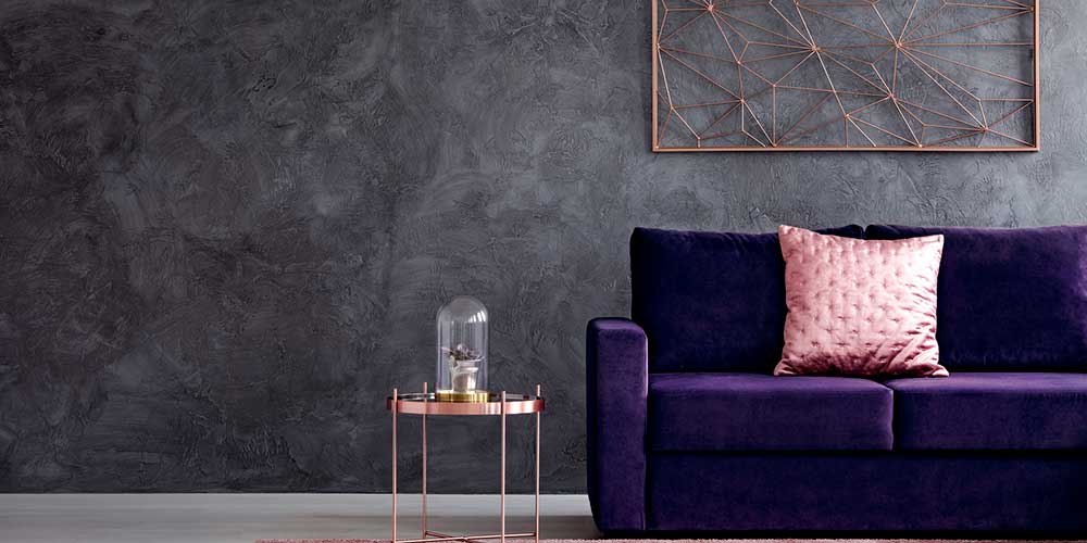 découvrez tout ce qu'il faut savoir sur le prix du béton ciré : tarifs au m², facteurs de variation, conseils pour estimer votre budget et astuces pour réussir votre projet déco.