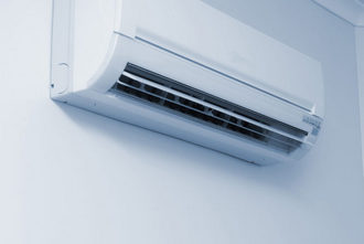 découvrez les prix des systèmes de climatisation, comparez les modèles et obtenez des conseils pour choisir la clim adaptée à votre budget et à votre espace.