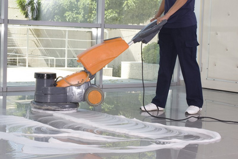 découvrez le prix du décapage au m2 : guide complet pour estimer le coût des travaux de décapage selon le type de surface, la technique utilisée et les tarifs des professionnels.