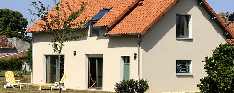 découvrez tout ce qu'il faut savoir sur le prix d'une extension de 20m2 : tarifs moyens, facteurs influençant le coût, conseils et exemples pour estimer votre budget travaux.