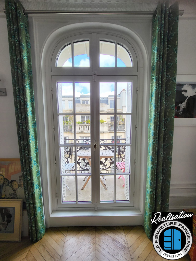 découvrez tout ce qu'il faut savoir sur le prix d'une fenêtre haussmannienne : tarifs moyens, facteurs influençant le coût et conseils pour bien choisir ou rénover vos fenêtres dans le style haussmannien.