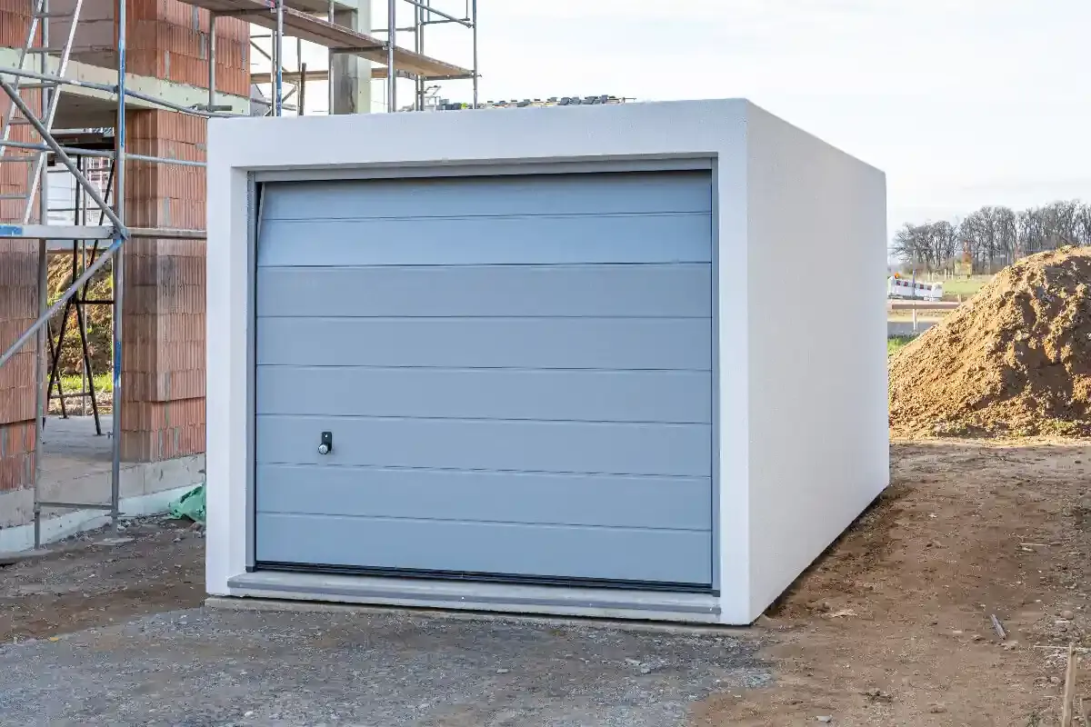 découvrez le prix d’un garage au m2 : tarifs moyens, facteurs influençant le coût de construction ou d’achat, conseils pour estimer votre budget. comparez les prix selon les régions en france.