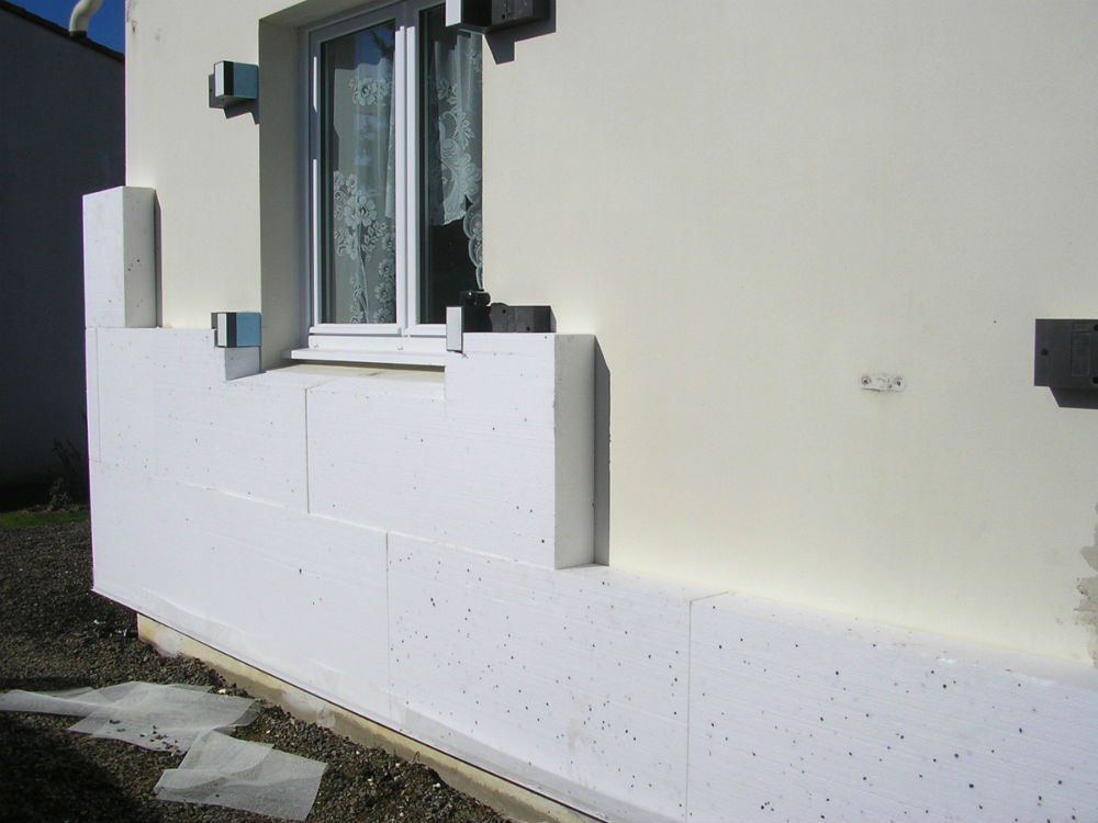 découvrez le prix au m2 de l'isolation pour votre maison : informations sur les tarifs moyens, les différents types d'isolants et conseils pour estimer votre budget de travaux.