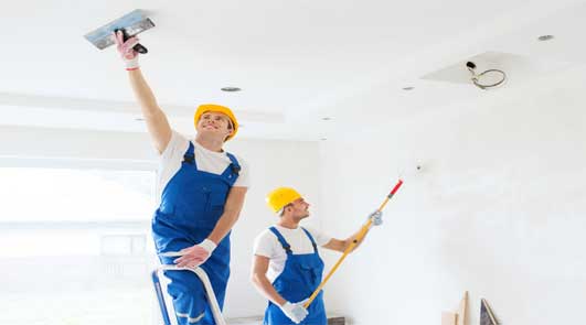 découvrez le prix au m2 d’un peintre professionnel : tarifs moyens, facteurs influençant le coût, conseils pour bien choisir votre artisan et réussir vos travaux de peinture.
