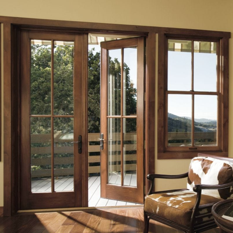 découvrez tout ce qu'il faut savoir sur le prix d'une porte-fenêtre en bois : tarifs moyens, critères de choix et conseils pour bien comparer les offres des professionnels.