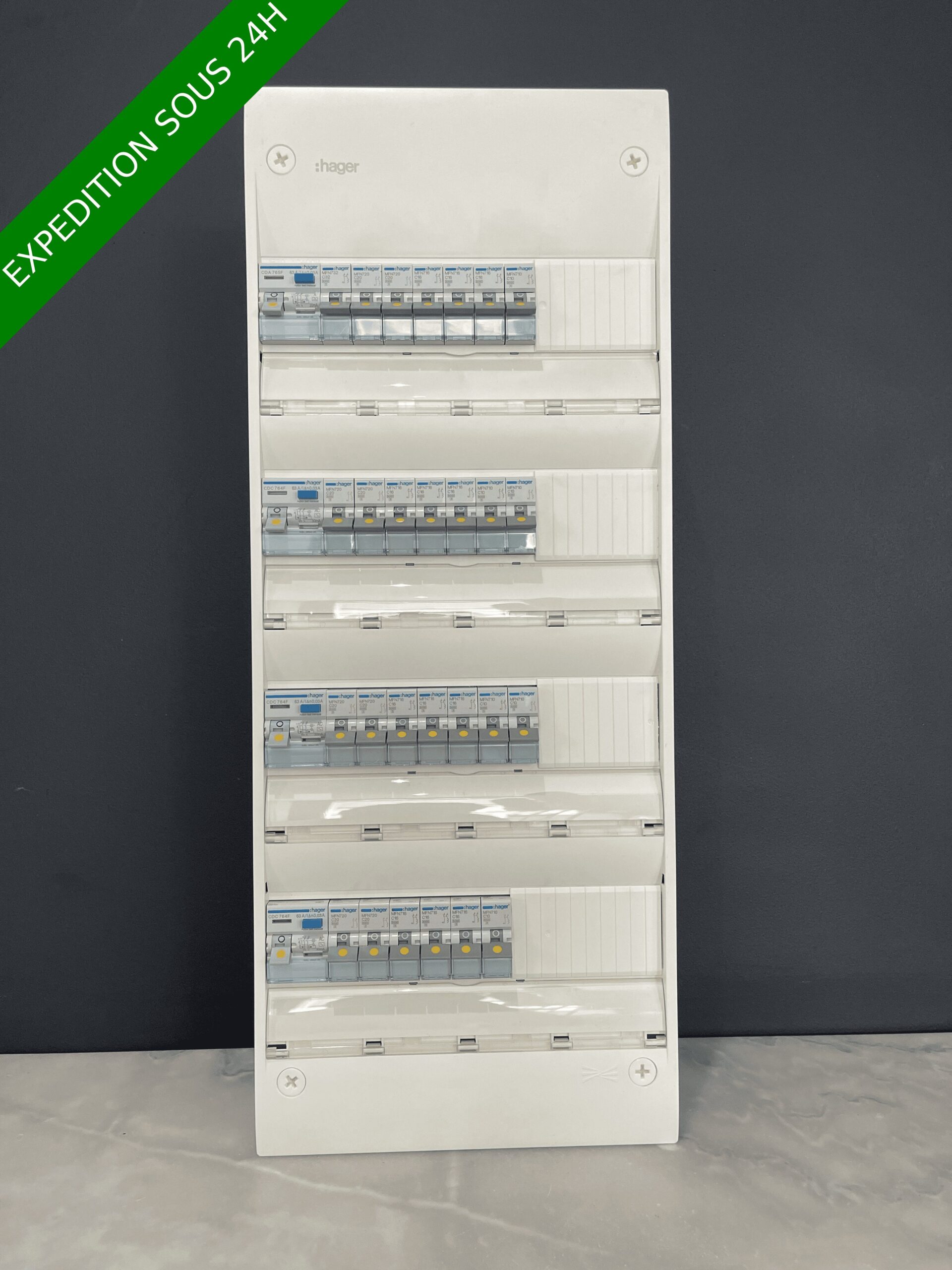 découvrez le prix pour la pose d’un tableau électrique 4 rangées : coûts moyens, facteurs qui influencent le tarif et conseils pour un devis précis de votre installation électrique.