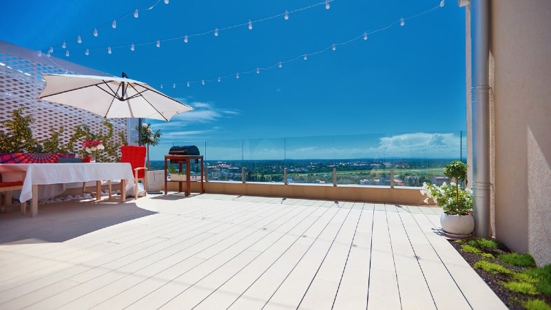 découvrez le prix moyen au m2 d’un toit terrasse, les facteurs qui influent sur le coût et des conseils pour estimer votre budget. comparez les solutions pour votre projet de toiture terrasse.