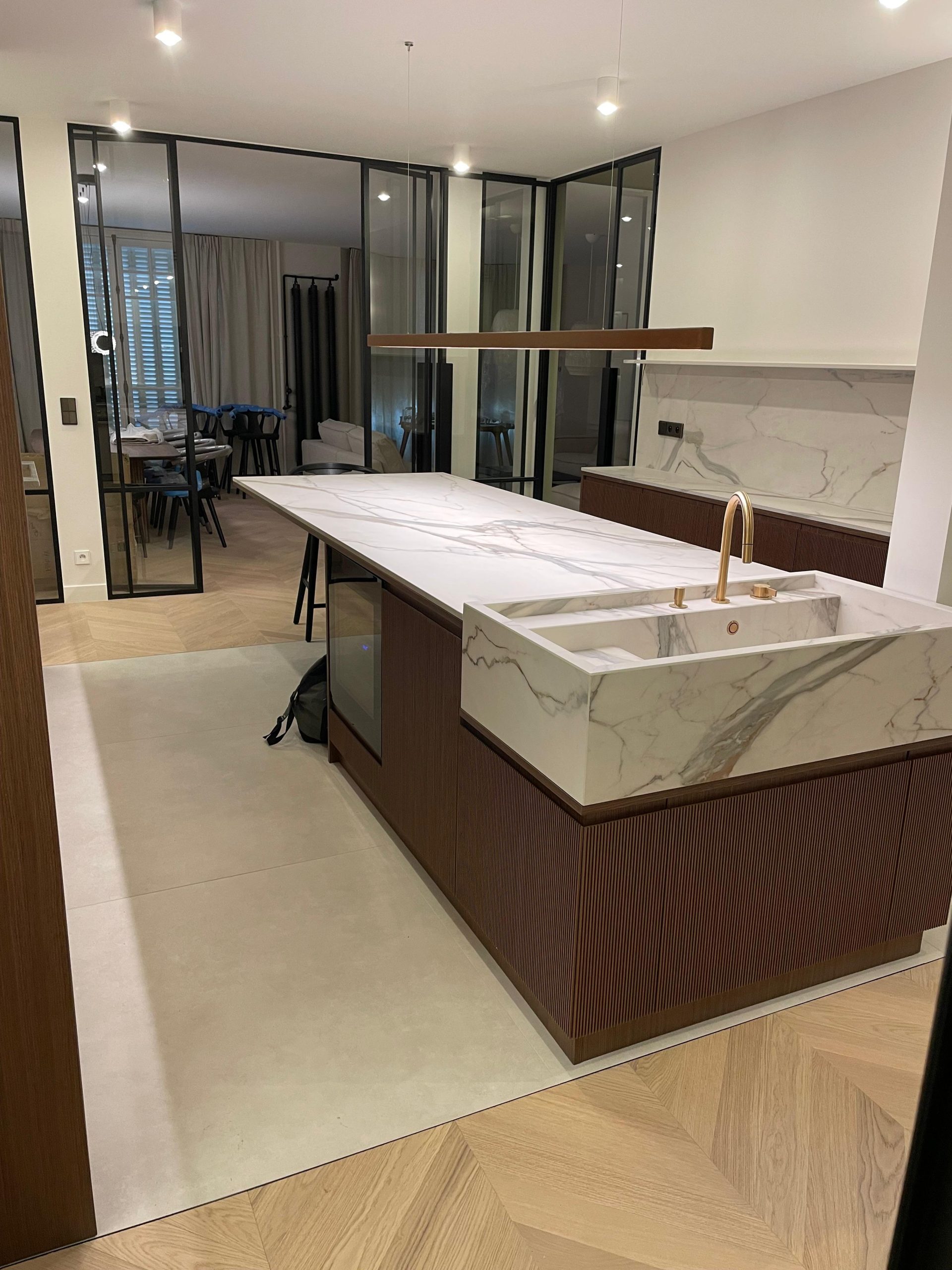 confiez la rénovation de votre appartement à paris en 2025 à des experts qualifiés. conseils, accompagnement et réalisations sur mesure pour transformer votre intérieur selon vos envies.