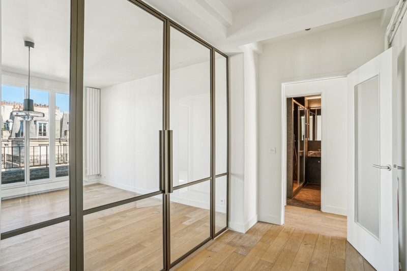 envie de rénover votre appartement à paris en 2025 ? découvrez nos conseils et solutions pour une rénovation moderne, sur-mesure et adaptée à votre budget. donnez une nouvelle vie à votre intérieur !