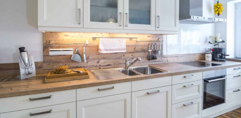 donnez une nouvelle vie à votre cuisine avec nos conseils et idées de rénovation. découvrez des astuces pratiques pour moderniser, optimiser l’espace et créer la cuisine de vos rêves.