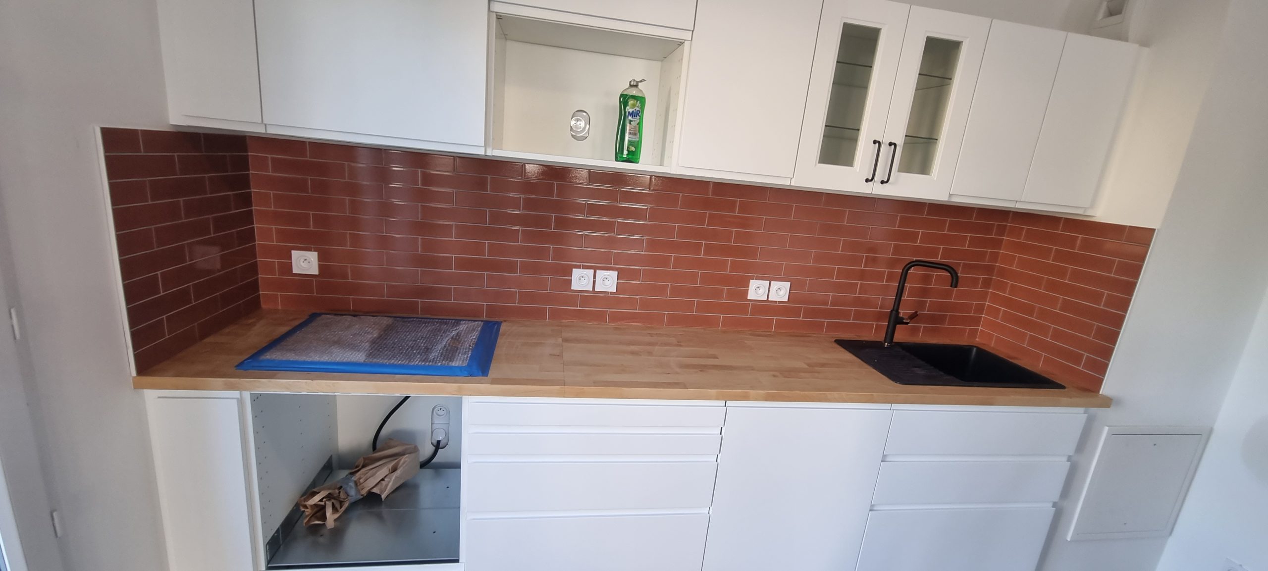 confiez la rénovation de votre cuisine à chevilly-larue à des experts. modernisez votre espace avec des solutions sur-mesure, design et fonctionnelles. devis gratuit et accompagnement personnalisé.