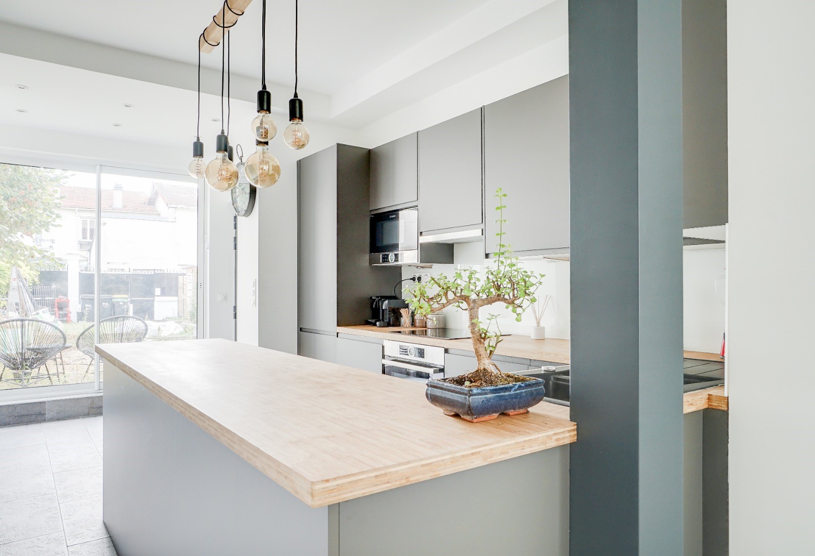 découvrez nos meilleurs conseils pour la rénovation de cuisine : astuces pratiques, inspirations et étapes clés pour réussir votre projet et transformer votre espace culinaire.