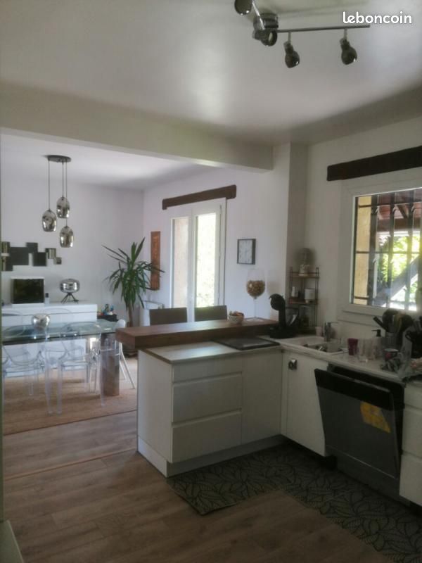 confiez la rénovation de votre cuisine à follainville-dennemont à des professionnels expérimentés. bénéficiez d’un aménagement sur-mesure, moderne et fonctionnel, adapté à vos envies et à votre budget.