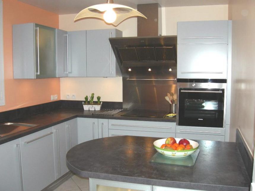 confiez la rénovation de votre cuisine à frette-sur-seine à des professionnels expérimentés. modernisez votre espace avec des solutions sur mesure adaptées à vos besoins et à votre budget.