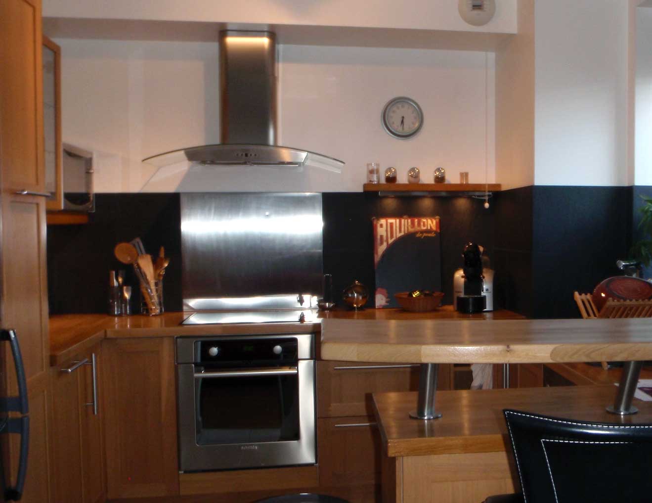 vous cherchez à rénover votre cuisine à frette-sur-seine ? découvrez nos solutions sur-mesure pour moderniser et optimiser votre espace, avec des matériaux de qualité et un accompagnement personnalisé.