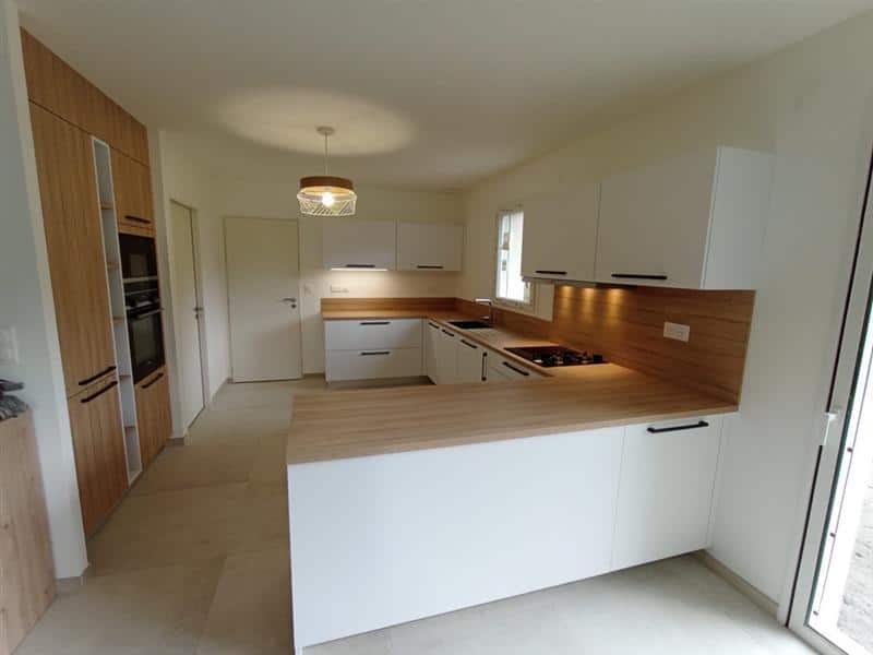 confiez la rénovation de votre cuisine à guernes à des experts ! modernisez votre espace avec des matériaux de qualité et un accompagnement sur mesure pour un résultat à la hauteur de vos attentes.