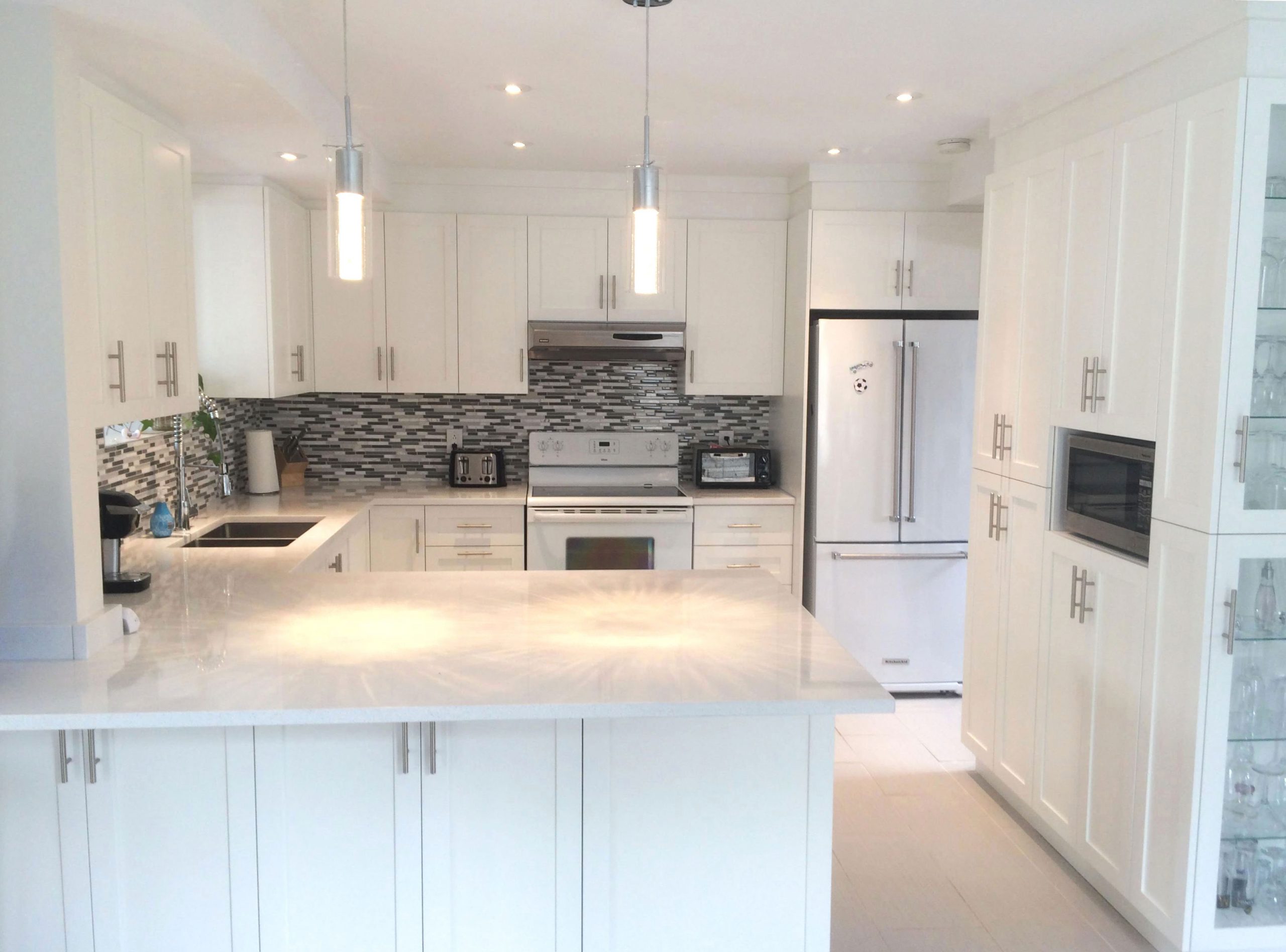 confiez la rénovation de votre cuisine à jambville à des professionnels expérimentés. modernisez votre espace avec des solutions sur mesure, design et fonctionnelles. devis gratuit et conseils personnalisés.