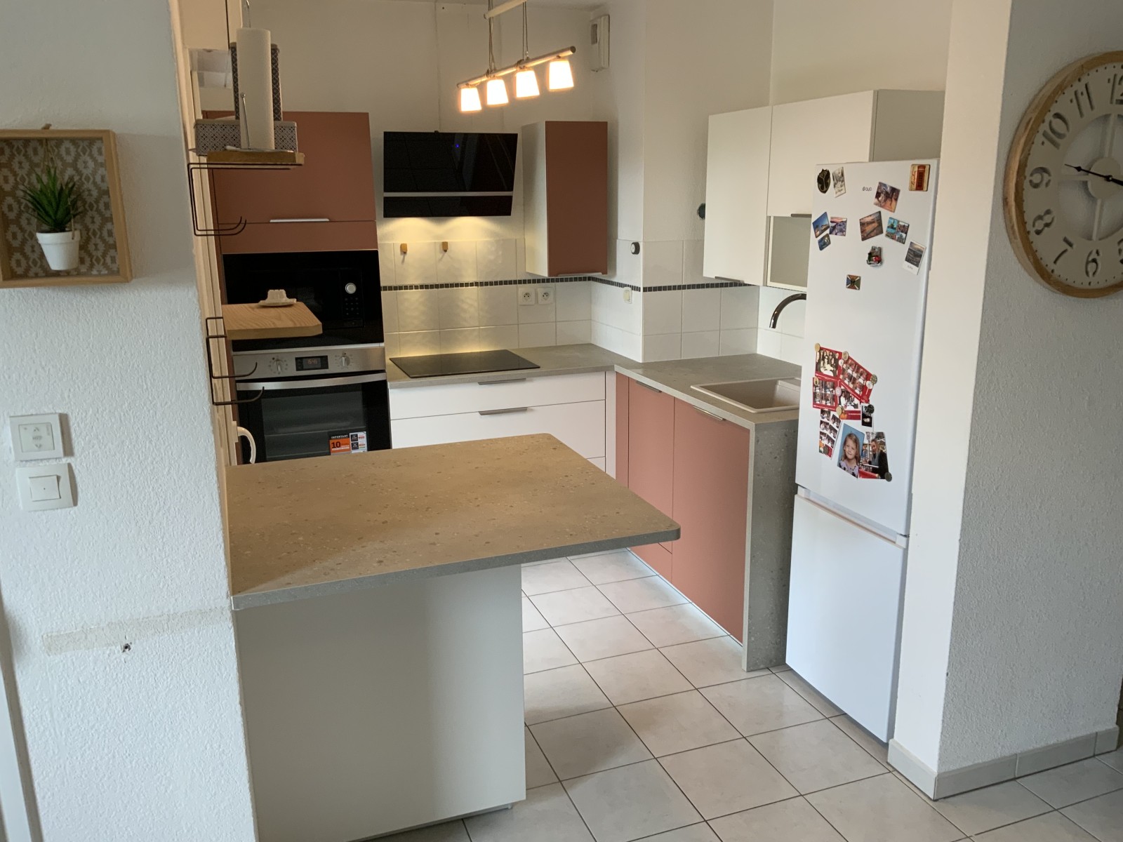 confiez la rénovation de votre cuisine à maffliers à des experts qualifiés. modernisez votre espace, optimisez le confort et valorisez votre bien grâce à un accompagnement personnalisé et des réalisations sur-mesure.