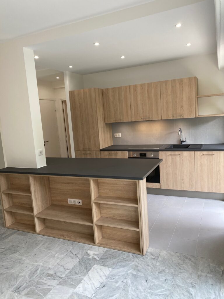 confiez la rénovation de votre cuisine à ormesson à des experts qualifiés. modernisez votre espace, améliorez votre confort et valorisez votre bien avec des solutions sur mesure adaptées à vos besoins.