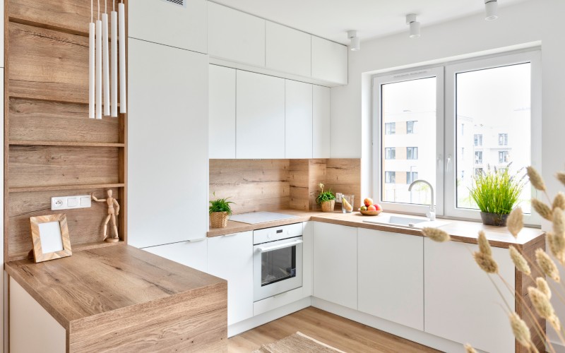 confiez la rénovation de votre cuisine au plessis-luzarches à des professionnels. modernisez votre espace avec des solutions sur mesure, un accompagnement personnalisé et des matériaux de qualité. demandez votre devis gratuit dès maintenant !