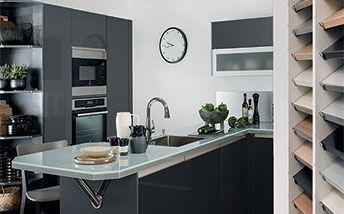 confiez la rénovation de votre cuisine à saint-maur à des experts. modernisation, agencement sur mesure et matériaux de qualité pour un nouvel espace fonctionnel et esthétique.