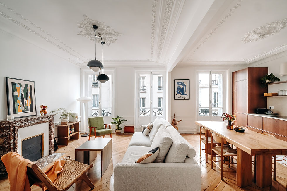 redonnez vie à votre intérieur avec notre service de rénovation élégante à paris. profitez d’un savoir-faire unique pour sublimer votre espace, alliant design, modernité et raffinement.
