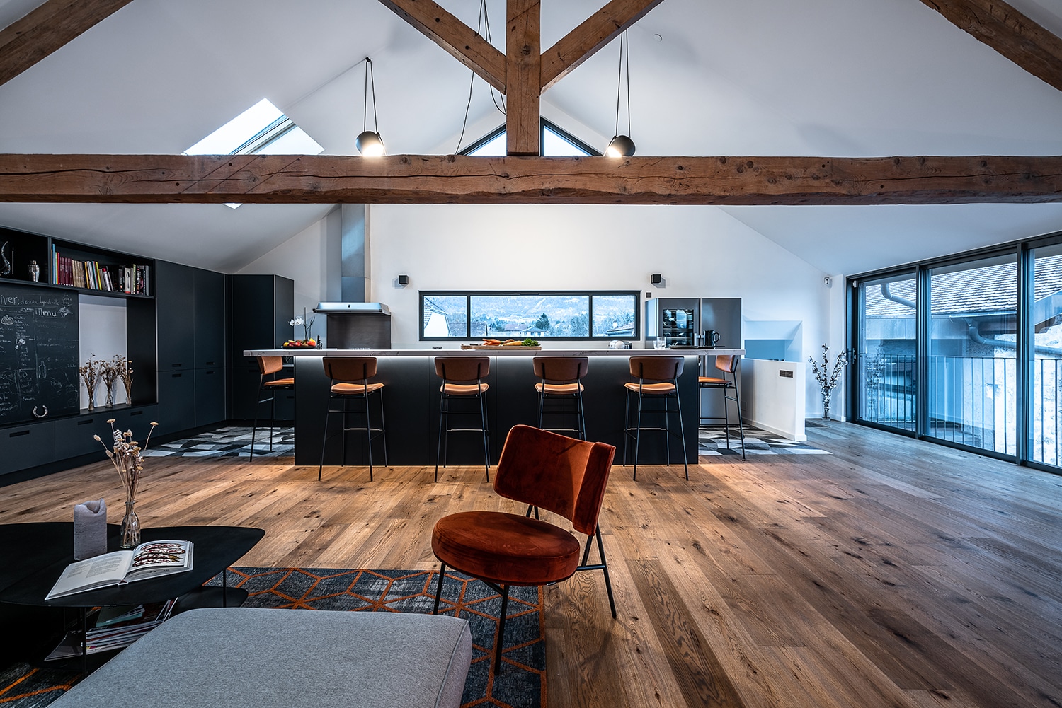 découvrez comment rénover une grange de façon économique grâce à nos conseils pratiques, astuces budget et idées pour transformer votre espace tout en maîtrisant les coûts.