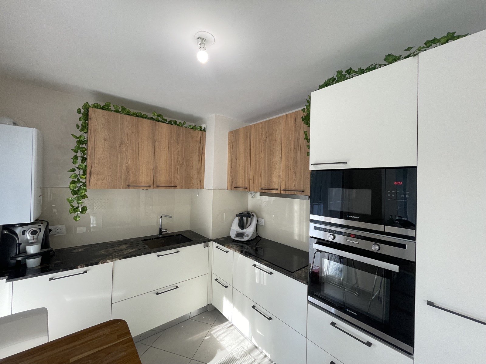 confiez votre projet de rénovation intérieure à lyon en 2025 à des experts certifiés. modernisez votre habitat avec des solutions sur-mesure, matériaux de qualité et accompagnement personnalisé. demandez un devis gratuit !