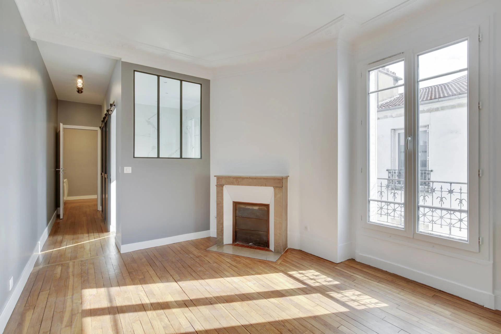 confiez votre rénovation intérieure à paris à des experts ! transformez votre appartement ou maison avec des travaux sur-mesure, conseils déco et accompagnement personnalisé pour un intérieur moderne et fonctionnel.