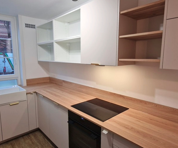 confiez votre projet de rénovation à lille à des experts qualifiés. rénovation intérieure et extérieure, conseils personnalisés, devis gratuit et réalisation rapide pour donner une nouvelle vie à votre habitat !