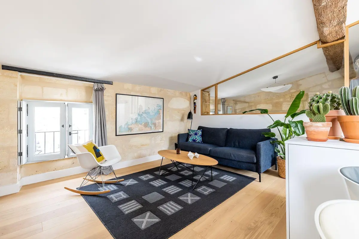 renovation maison confiez la rénovation de votre maison à bordeaux à des experts qualifiés. rénovation complète, aménagement intérieur, optimisation énergétique : donnez une nouvelle vie à votre habitation en gironde.