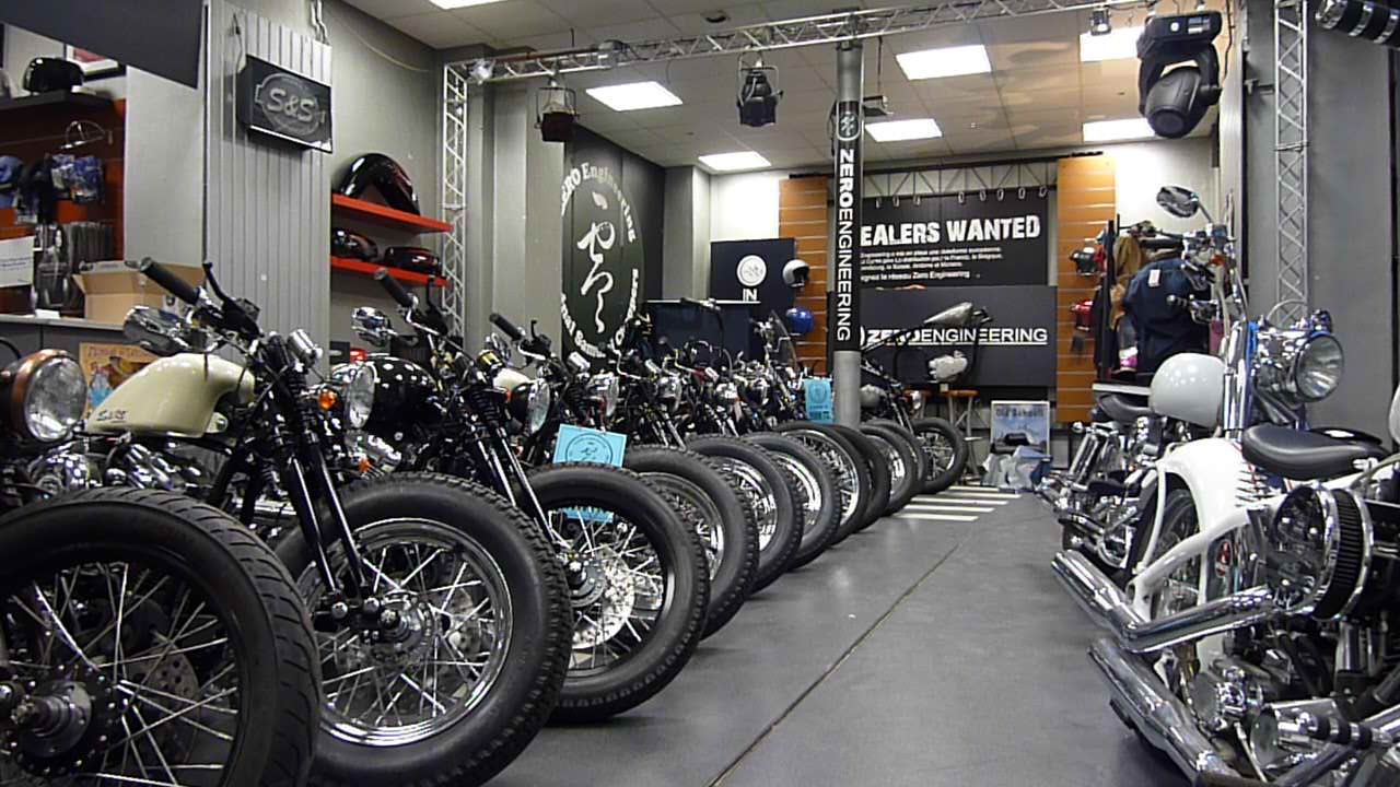 confiez la rénovation de votre moto à paris à des experts passionnés. services sur mesure, restauration ancienne ou custom, devis rapide et conseils professionnels pour redonner vie à votre deux-roues.