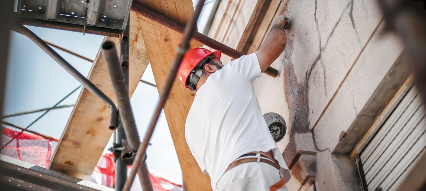 découvrez nos conseils et solutions pour réussir la rénovation de vos murs : idées déco, étapes à suivre, choix des matériaux et astuces pour un résultat impeccable.