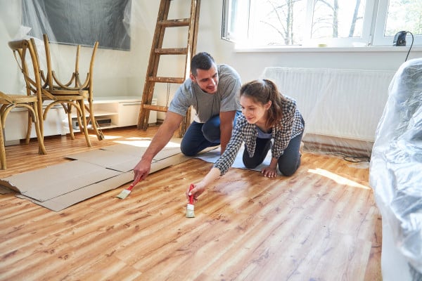 confiez la rénovation de votre parquet à des experts pour retrouver tout l’éclat et la beauté de vos sols. réparation, ponçage, vitrification et entretien adaptés à tous types de parquets.