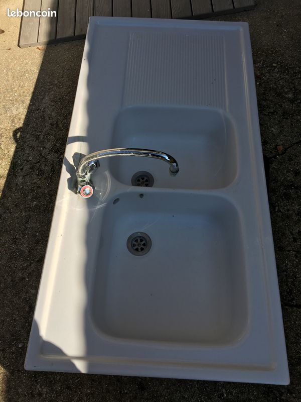 besoin de rénover votre salle de bain à couilly-pont-aux-dames ? profitez d'un accompagnement sur mesure pour moderniser votre espace avec des solutions adaptées à vos envies et à votre budget.