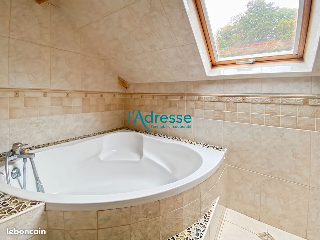 confiez la rénovation de votre salle de bain à goussonville à des professionnels. bénéficiez d’un espace moderne, fonctionnel et adapté à vos besoins. devis gratuit et conseils personnalisés.